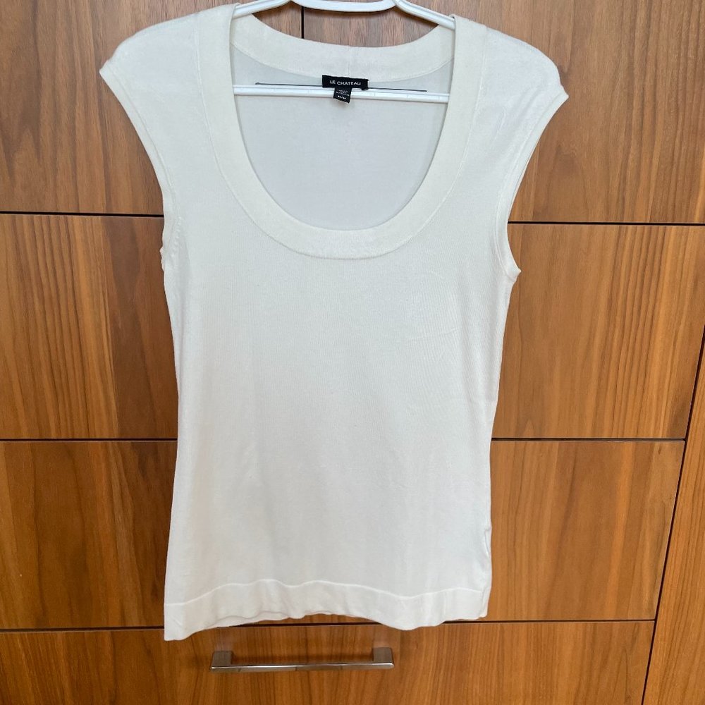 Le Chateau knit tank, off-white, size medium.